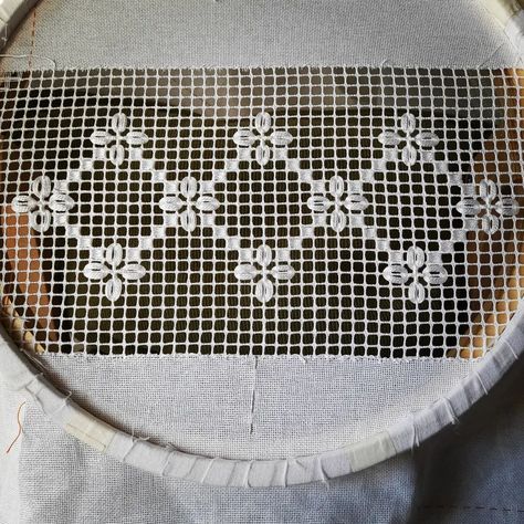 Drawn Thread Course